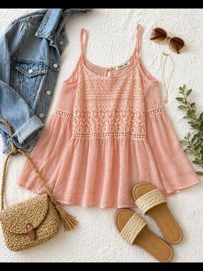 Rebellion Blush Lace Boho Cold Shoulder Top M